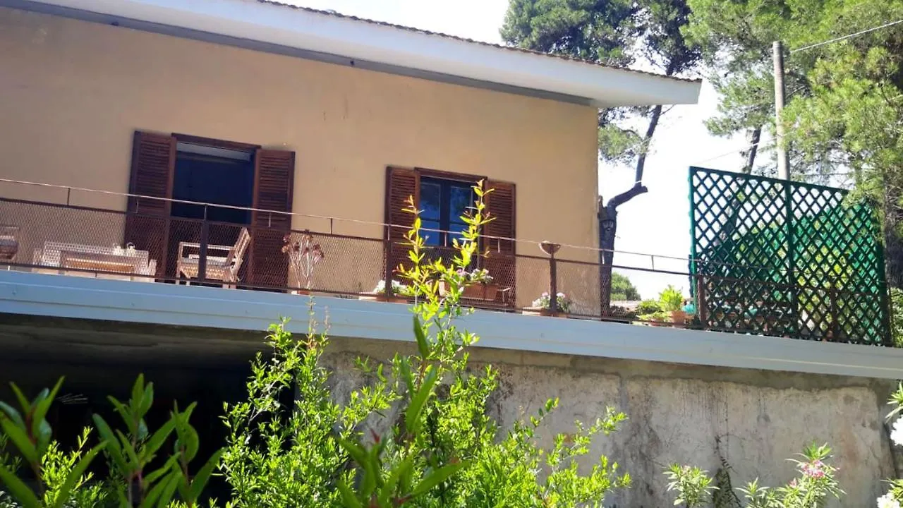 Bed & Breakfast B&B Etnea Centoundici Nicolosi Italien