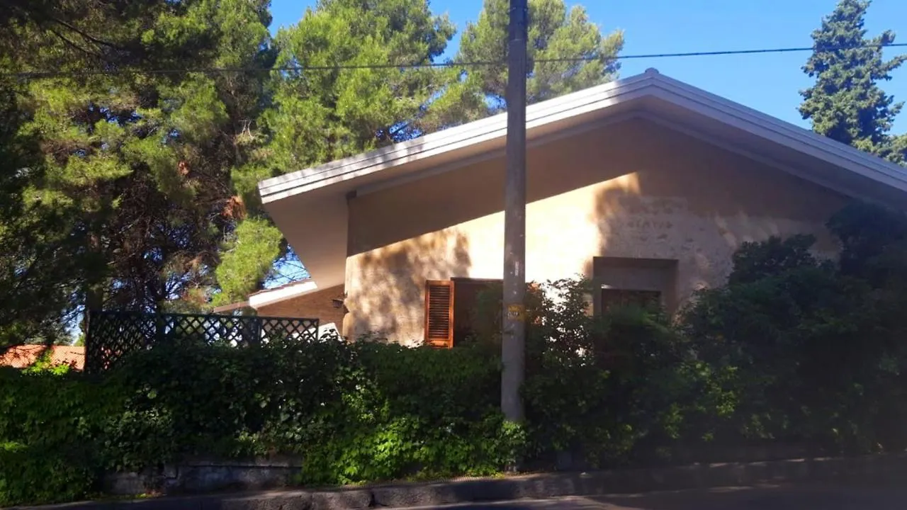 B&B Etnea Centoundici Nicolosi 0*,